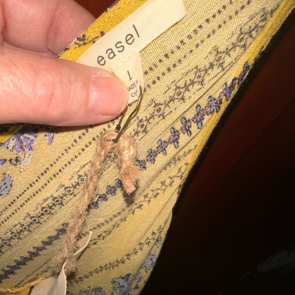 Easel large French yellow and lavender maxi sundress with pockets.crochet lace - Picture 11 of 15